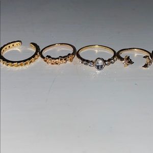 Gold ring set